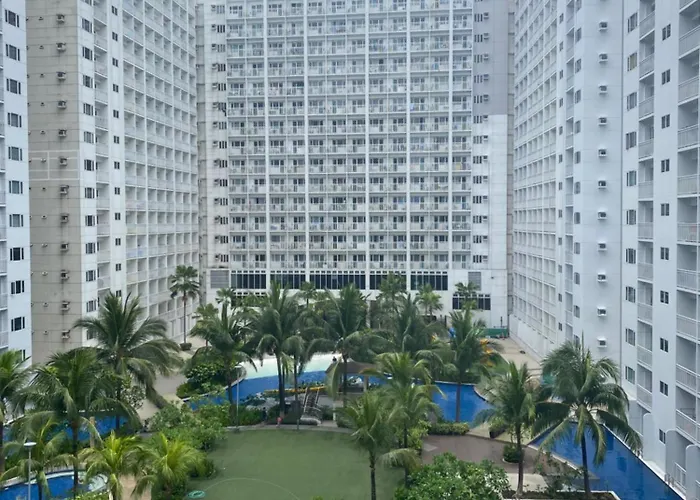 Bed & Breakfast 2br Walking Distance To Moa - Near Picc,naia,star By Jbco Staycation Jha